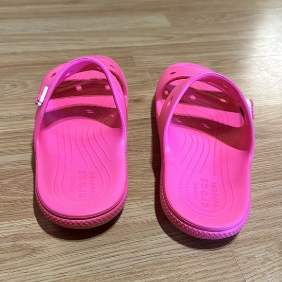 CROCS classic sandals pink womens size 9 mens size 7 - Picture 2 of 3